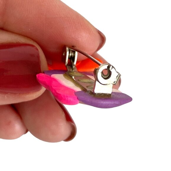 Golf Bag Pin Colorful Handcrafted Polymer Clay Brooch 1.3 Inches Long - Picture 4 of 9